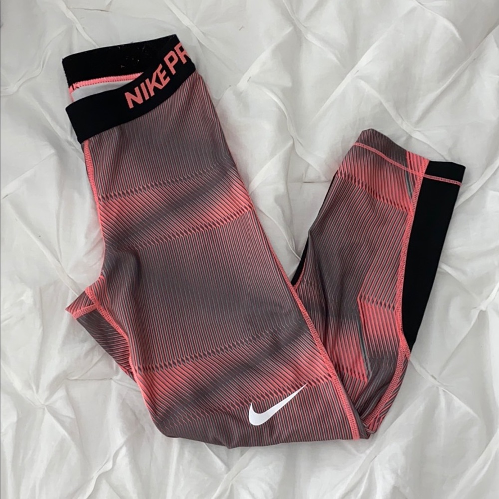 Cropped running leggings